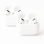 2 бр. AirPods Pro 2 — продуктова снимка