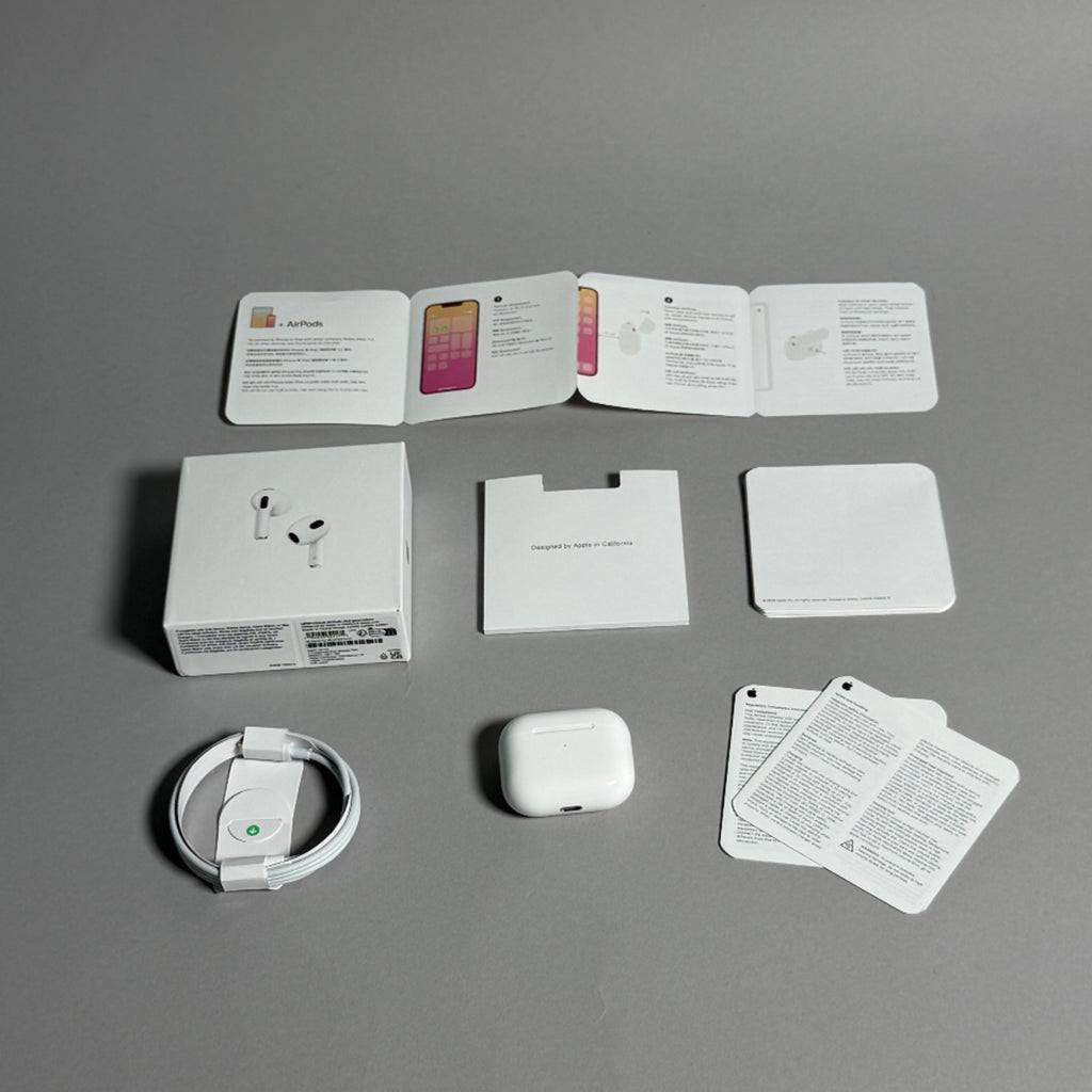 AirPods 3 — продуктова снимка
